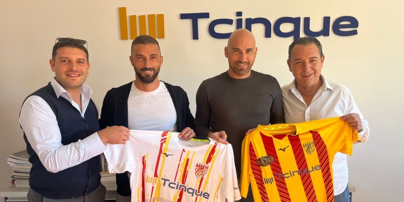Giovanni Foderaro ufficiale al Maida