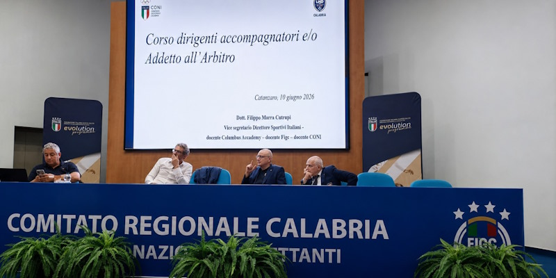 Formazione, competenza e dialogo: oltre 40 corsisti al corso LND Calabria per dirigenti accompagnatori e addetto all'arbitro